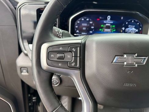 Used 2025 Chevrolet Silverado 1500 RST w/ Convenience Package II AWD/4WD image 26