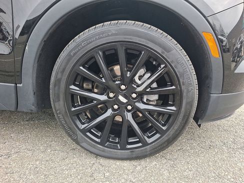 Used 2023 Cadillac XT4 Luxury w/ Cold Weather Package image 27