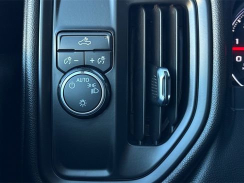 Used 2021 Chevrolet Silverado 2500 W/T w/ WT Convenience Package image 29