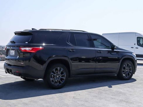 Used 2020 Chevrolet Traverse RS w/ LPO, Floor Liner Package FWD image 4