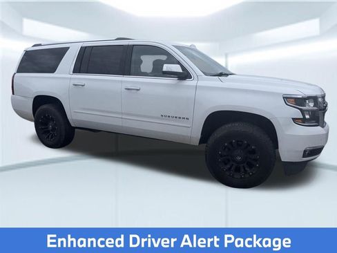 Used 2017 Chevrolet Suburban Premier RWD image 5