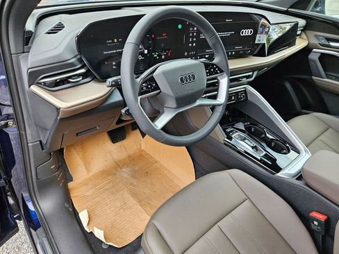 New 2025 Audi Q5 Premium AWD/4WD image 9