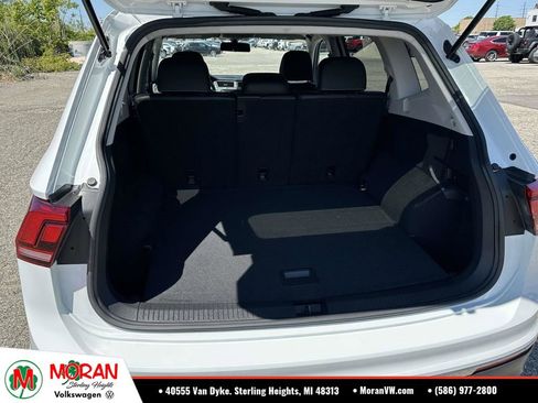 Certified 2021 Volkswagen Tiguan SE AWD/4WD image 11