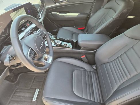 Certified 2024 Kia Sportage SX Prestige AWD/4WD image 18