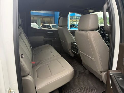 Used 2022 Chevrolet Silverado 1500 LTZ AWD/4WD image 10