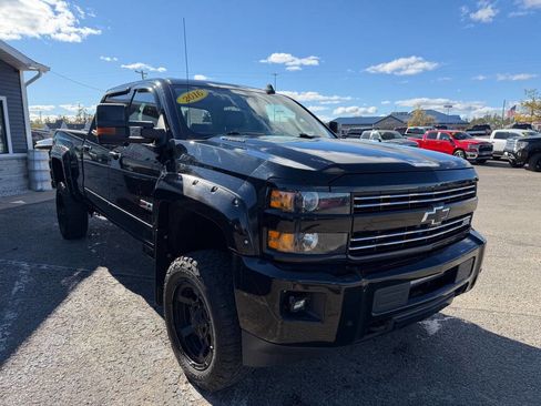 Used 2016 Chevrolet Silverado 2500 LTZ image 7