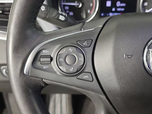 Used 2020 Buick Enclave Premium w/ Sun and Sites Package FWD image 31