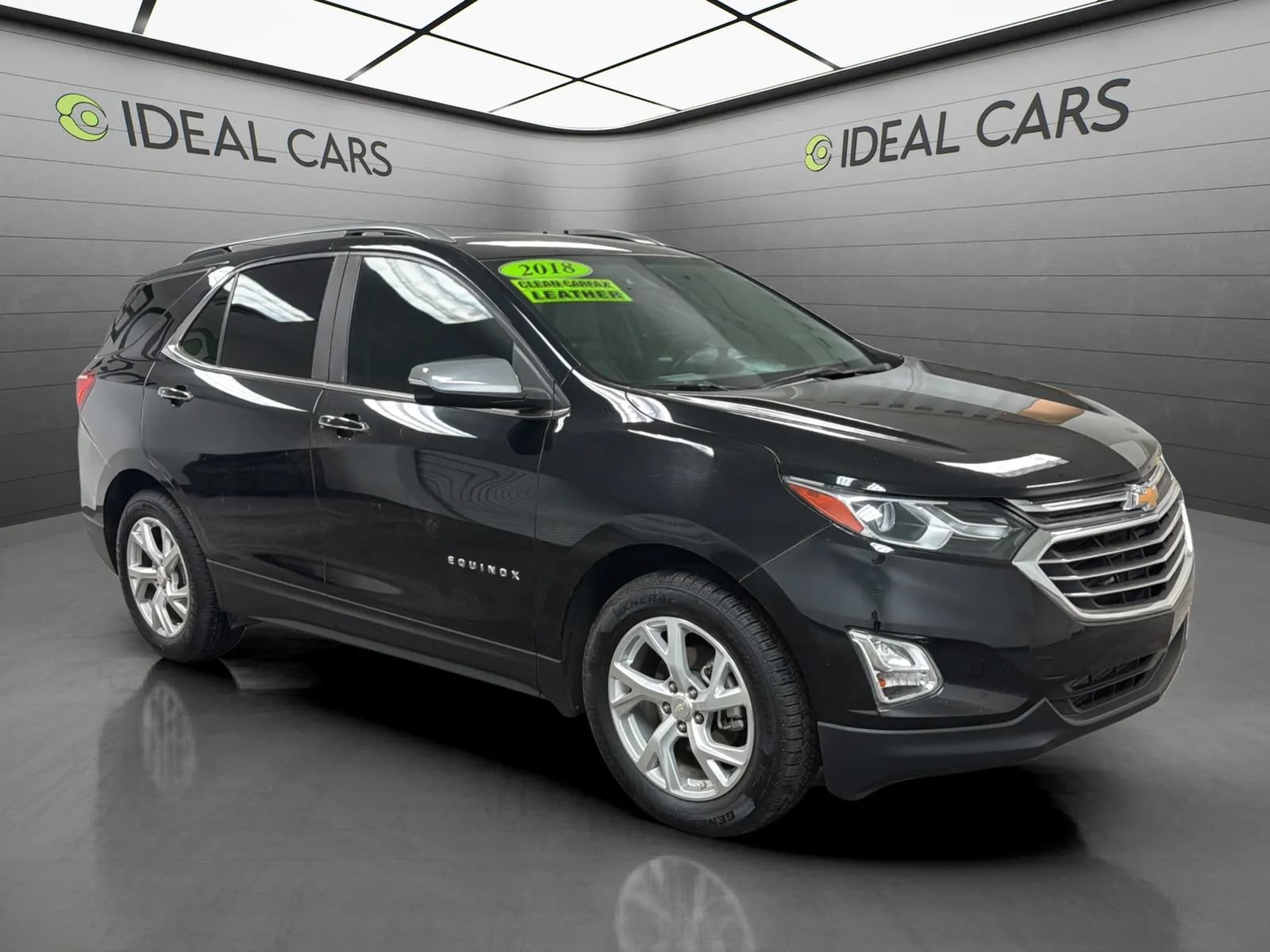 Used 2018 Chevrolet Equinox Premier FWD image 3