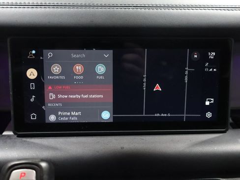 Used 2020 Land Rover Defender 110 HSE image 28