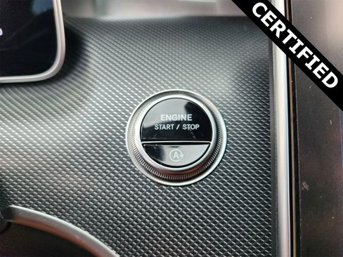Certified 2025 Mercedes-Benz C 300 4MATIC Sedan image 22