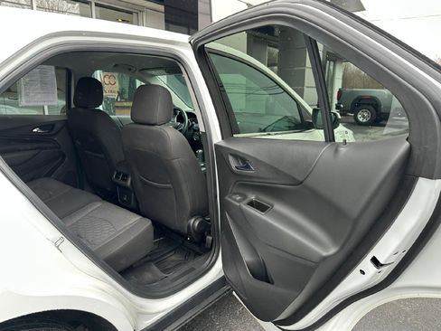 Used 2020 Chevrolet Equinox LT image 28