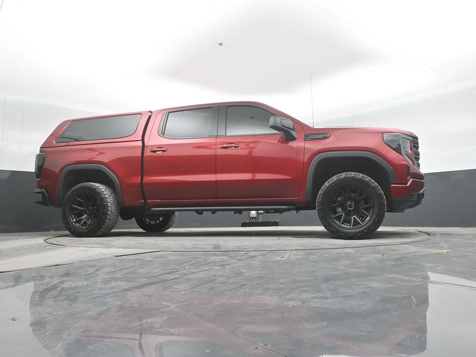 Used 2022 GMC Sierra 1500 Elevation w/ X31 Off-Road Package AWD/4WD image 29