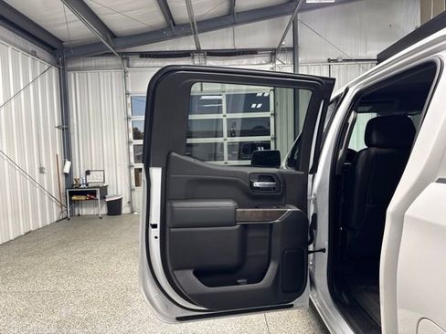 Used 2021 GMC Sierra 1500 Denali AWD/4WD image 18