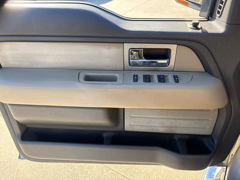 Used 2010 Ford F150 XLT image 16