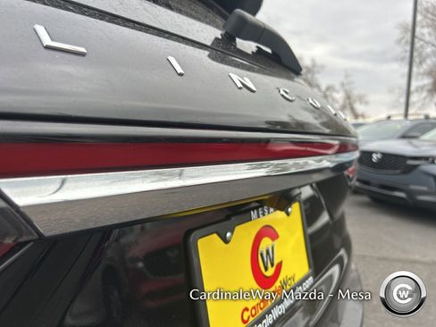 Used 2021 Lincoln Corsair FWD w/ Premium Package image 10