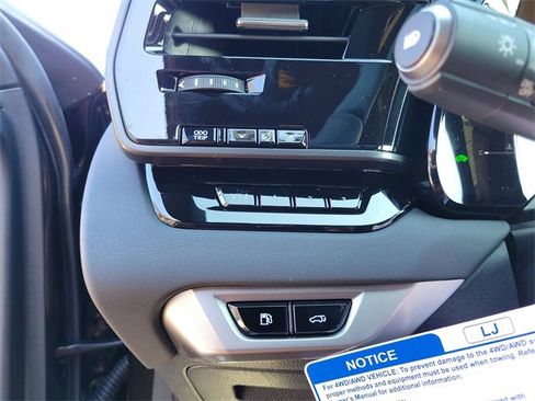 New 2025 Lexus RX 350h image 20