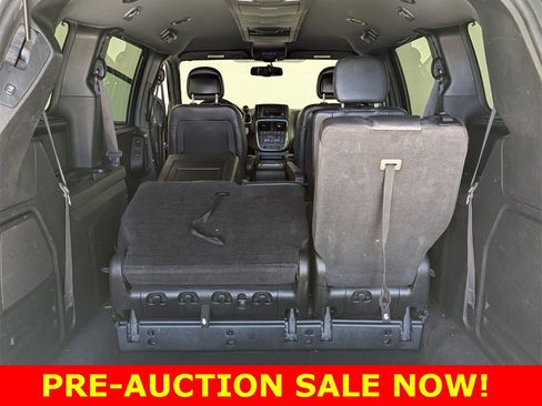 Used 2017 Dodge Grand Caravan GT image 24