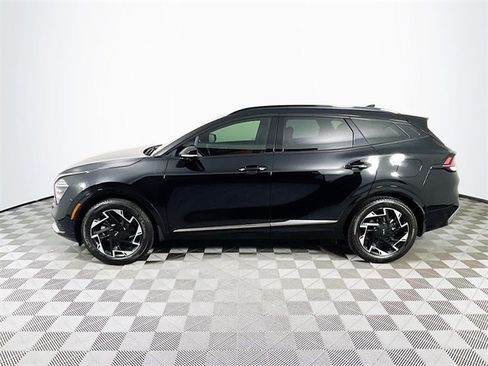 Used 2024 Kia Sportage SX image 5