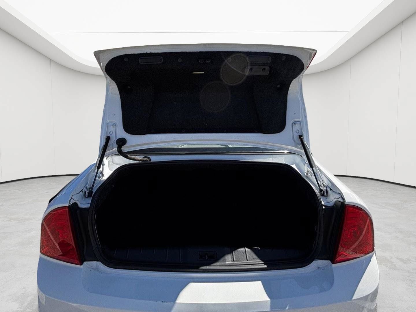 Used 2011 Chevrolet Malibu LS FWD image 7