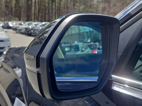 New 2026 Volkswagen Atlas SE image 5