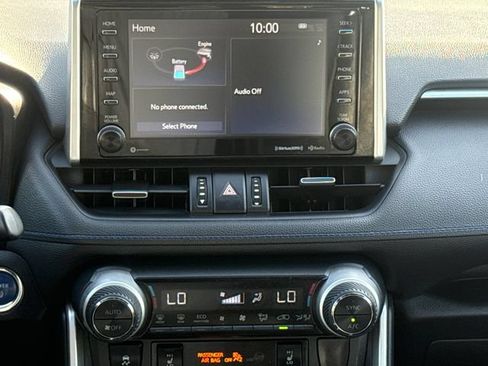 Used 2019 Toyota RAV4 XSE AWD/4WD image 13