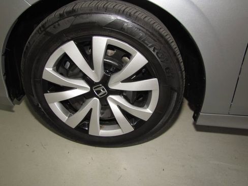 Certified 2025 Honda Civic LX image 25