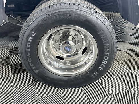 Used 2017 Ford F350 XLT image 34