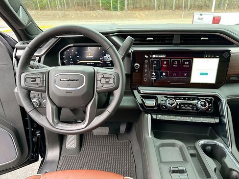 New 2026 GMC Sierra 2500 Denali Ultimate image 19