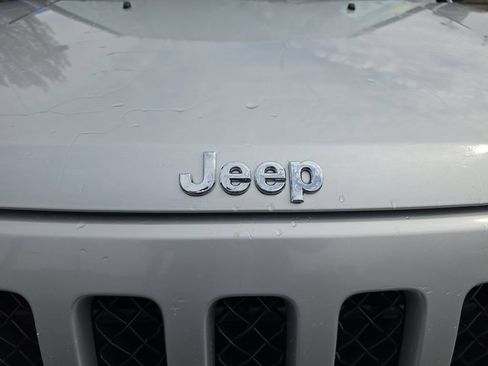 Used 2012 Jeep Patriot Sport AWD/4WD image 29