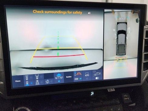 New 2025 Toyota Tundra Platinum image 31