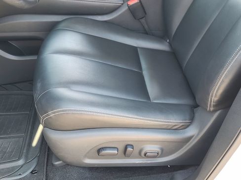 Used 2023 Nissan Murano SV w/ SV Midnight Edition Package FWD image 18