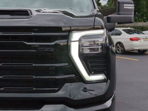 New 2026 Chevrolet Silverado 2500 LT w/ Trail Boss Package AWD/4WD image 12