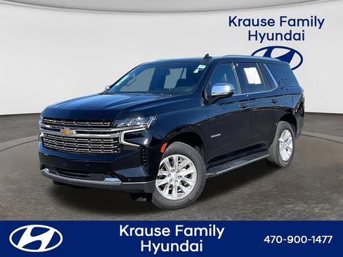 Used 2024 Chevrolet Tahoe Premier AWD/4WD image 3