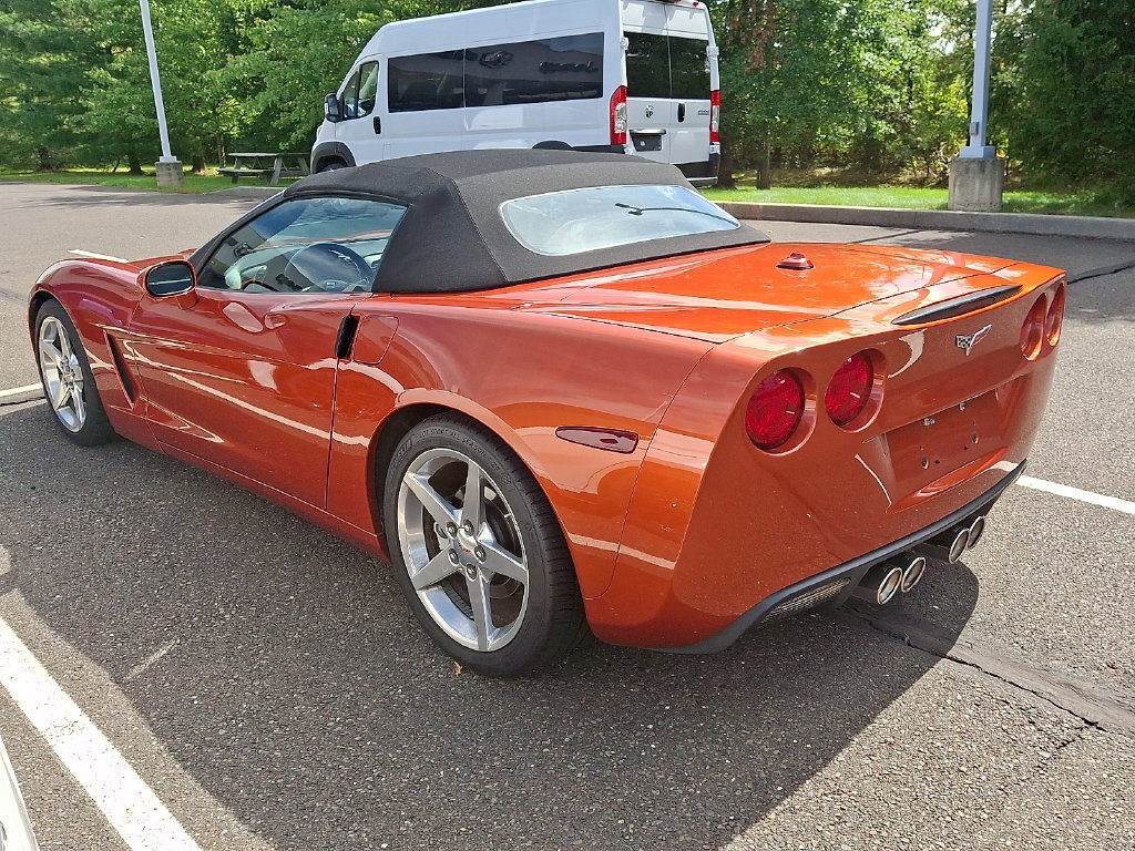 Used 2005 Chevrolet Corvette Convertible w/ Preferred Equipment Group RWD image 7