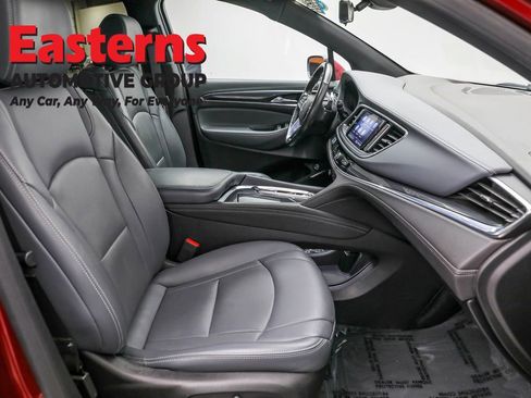 Used 2024 Buick Enclave Premium image 24