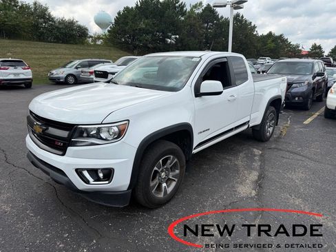 Used 2016 Chevrolet Colorado Z71 AWD/4WD image 1
