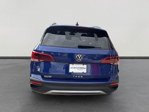 Certified 2024 Volkswagen Taos S image 5