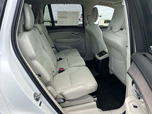 New 2026 Volvo XC90 T8 Ultra w/ Protection Package Premier AWD/4WD image 20
