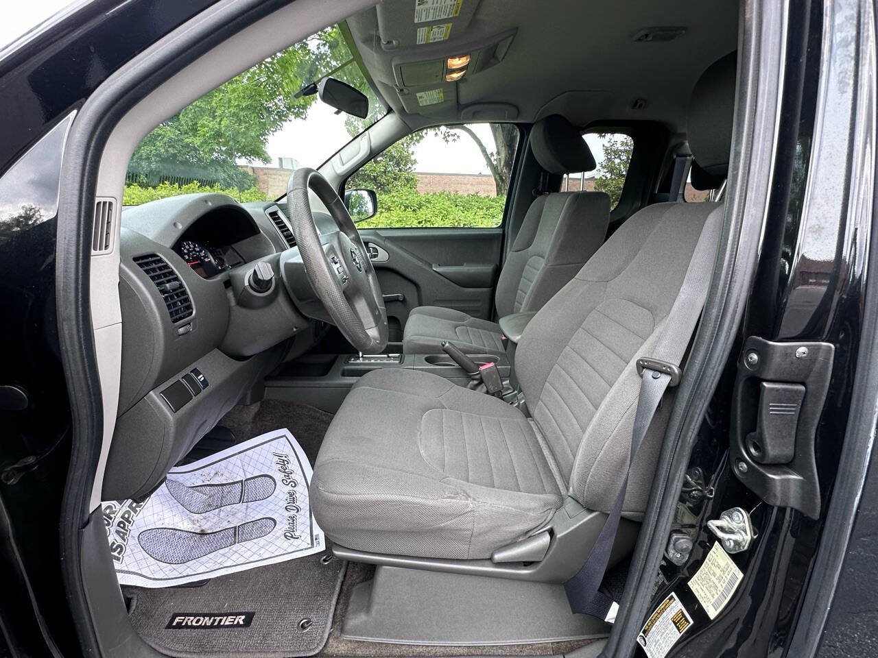 Used 2017 Nissan Frontier S RWD image 13