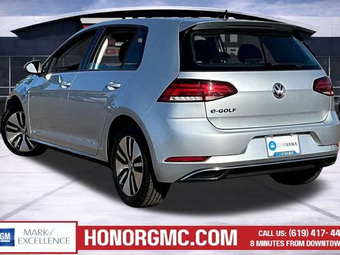 Used 2019 Volkswagen e-Golf SE w/ Driver Assistance Package FWD image 4
