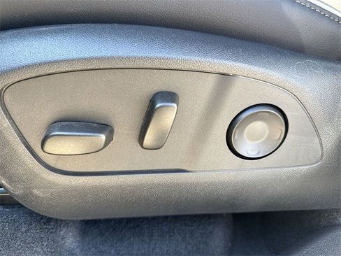 New 2026 Buick Enclave Preferred w/ Power Package image 12