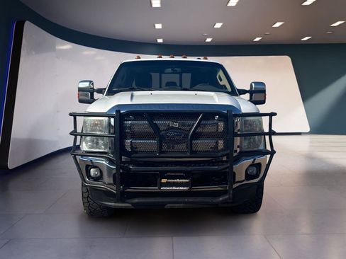 Used 2015 Ford F350 Lariat w/ Lariat Interior Package image 8