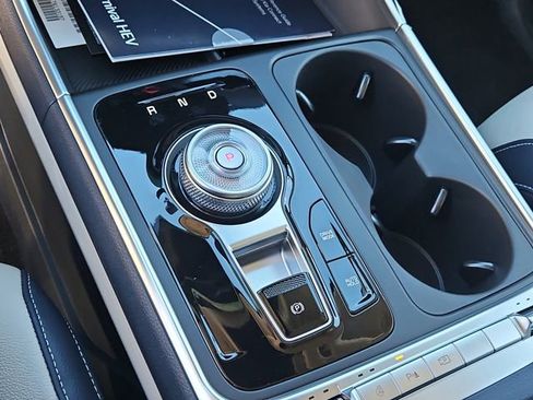 New 2026 Kia Carnival SX Prestige FWD image 24