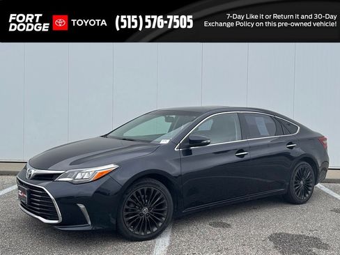 Used 2016 Toyota Avalon Touring FWD image 1