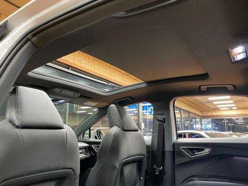 Used 2023 Audi Q4 e-tron Prestige w/ Black Optic Package image 21