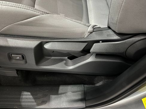 New 2026 Toyota Tacoma SR5 AWD/4WD image 15