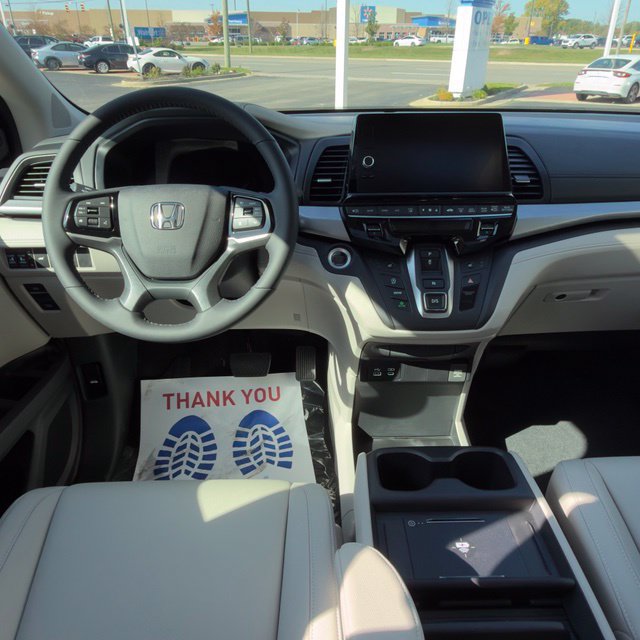 New 2027 Honda Odyssey EX-L image 17