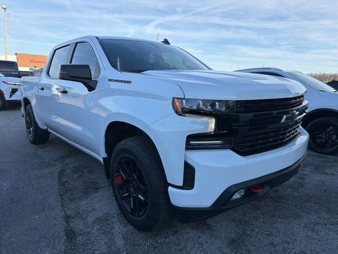 Used 2022 Chevrolet Silverado 1500 RST w/ Redline Edition image 3