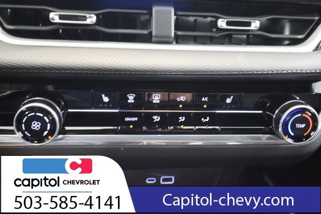 Used 2025 Chevrolet Equinox LT AWD/4WD image 20