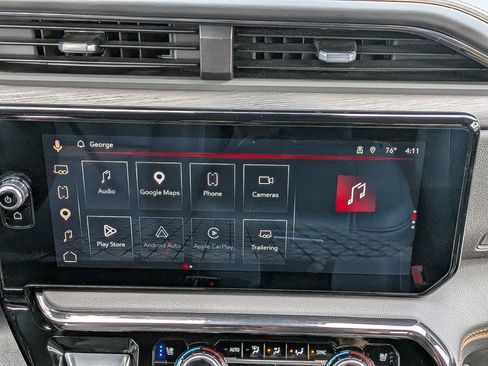 Used 2023 GMC Sierra 1500 AT4 w/ AT4 Premium Package AWD/4WD image 18